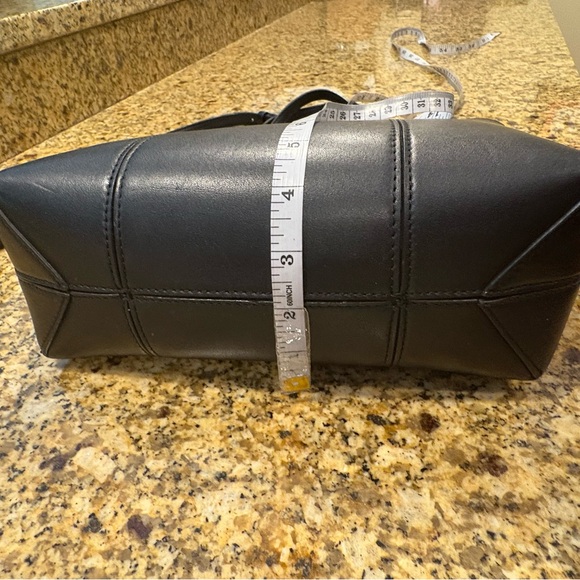 Tory Burch Block T Mini Tote Bag Black Leather 2-way Crossbody Handles - Picture 5 of 16